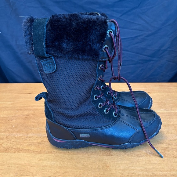 Pajar Winter Boots - Picture 3 of 9